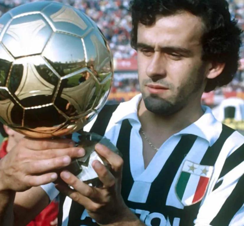 意甲现役最佳阵容公布,心目中足坛历史最佳阵容