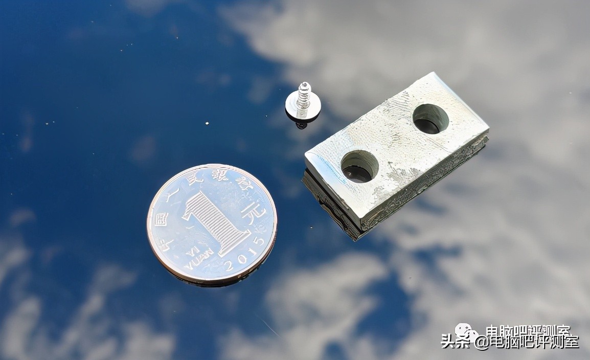 英菲克50块左右的鼠标,十五块钱的英菲克鼠标