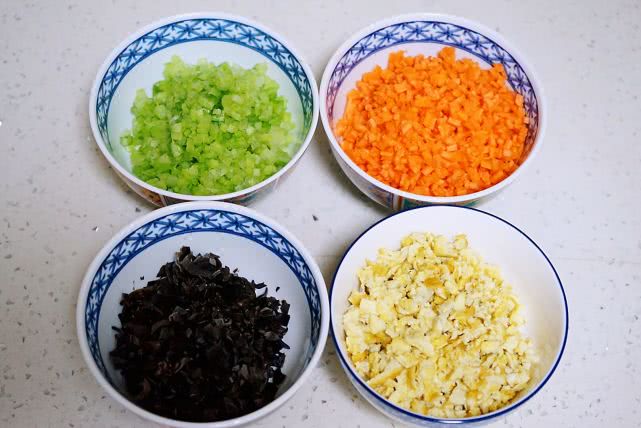 孩子不爱吃菜家长怎么做,好看又好吃的传统点心四喜蒸饺