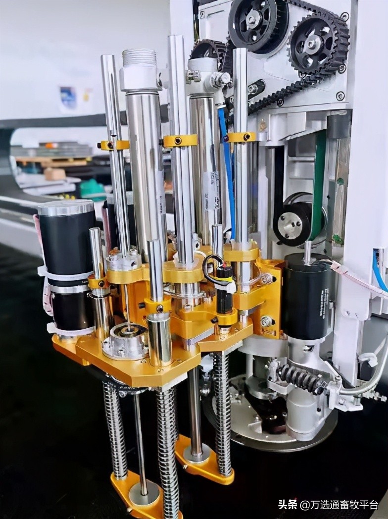 天铭｜都工业4.0了，你还不会用天铭电脑自动裁剪系统