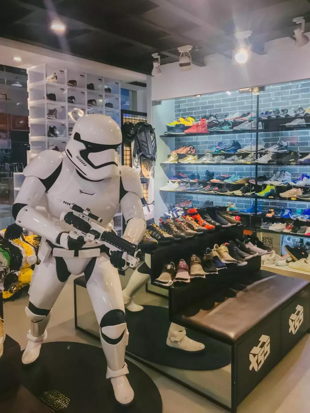 广州潮流球鞋文化胜地！3家鞋迷们不得不知道的店，我都探好路了