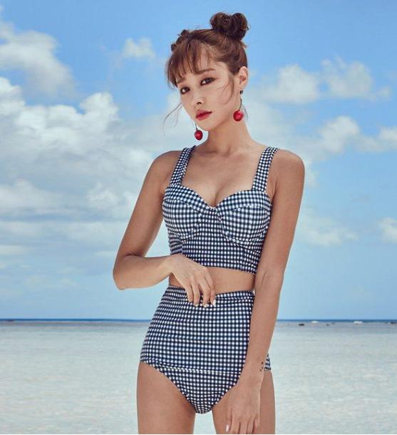 夏天穿什么样的泳衣既保守又舒服,泳衣怎样穿才好看