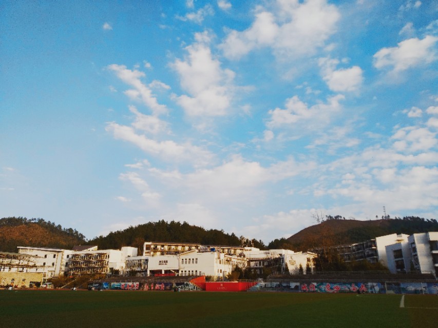 贵州盛华职业学院招生办电话,贵州盛华职业学院靠谱吗