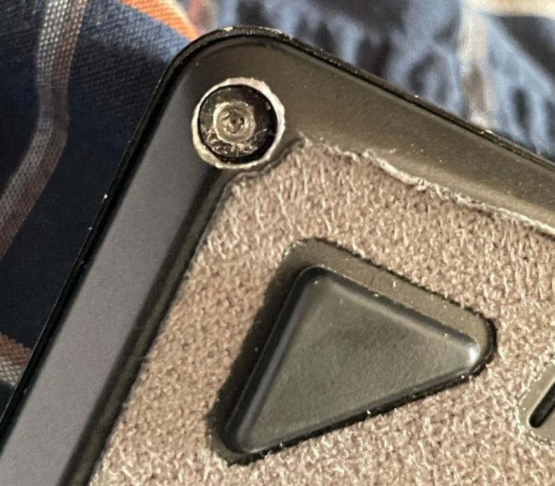 笔记本发烫特别严重导致掉帧,笔记本玩一会就特别烫掉帧