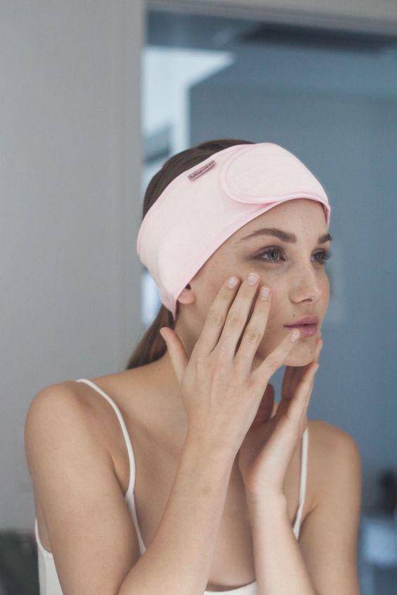 15岁女生必知5个护肤神器,秋冬必备面部护理