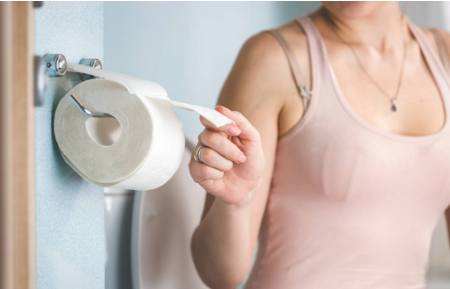 为什么女性易有尿路感染,为什么女性容易发生尿路感染