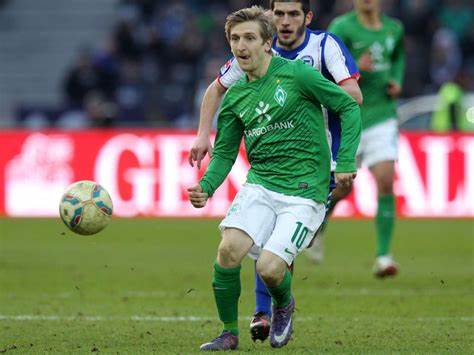 32岁14年生涯12队，昔日欧洲超级天才凉了！曾被球迷称为德国梅西