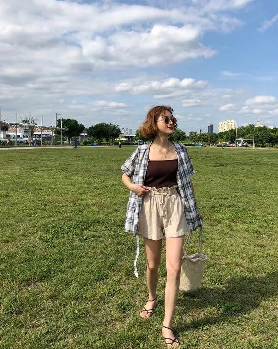 夏季休闲宽松短袖t恤每日穿搭,上短下长不露腿t恤穿搭夏季