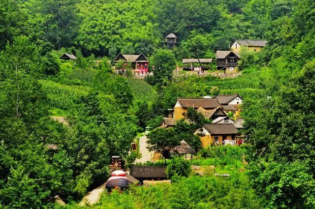 重渡沟北沟攻略,重渡沟美食小吃街攻略