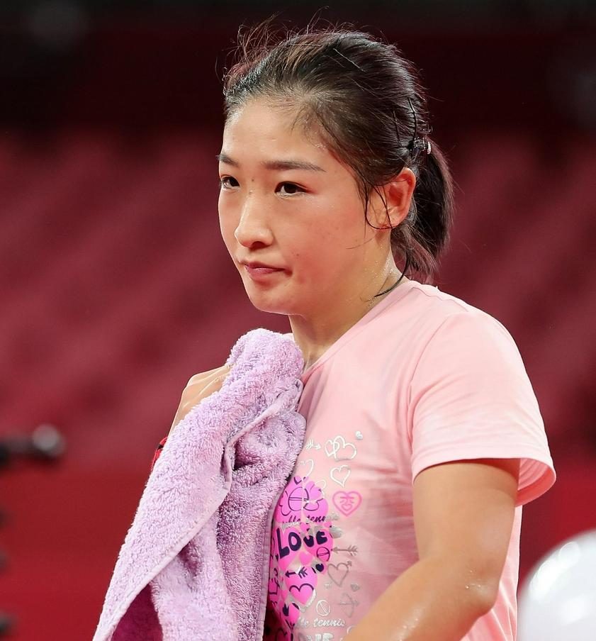 刘国梁孔令辉表情反差,刘国梁马龙表情