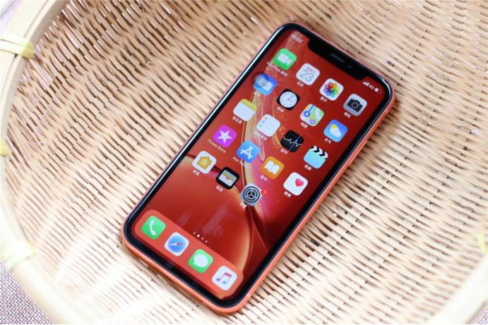 苹果手机iphone3gs测评,iphone3gs演示系统