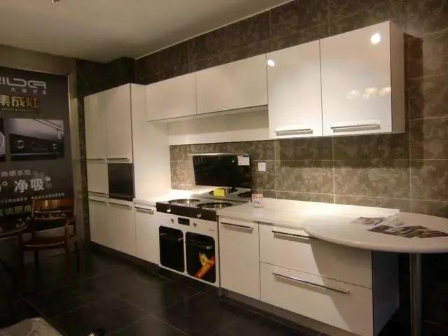 帅康潜吸式抽油烟机优缺点,锐龙侧吸式抽油烟机的优缺点