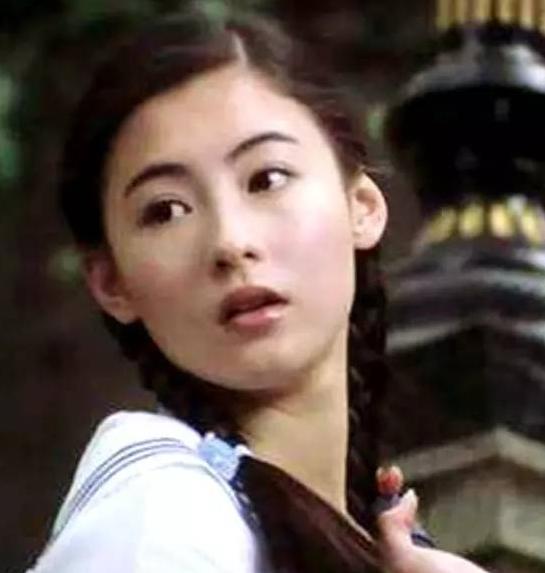 唐嫣古装红衣画眉,唐嫣孕期状态是什么样子的