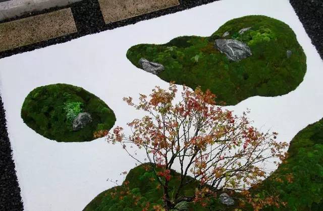 枯山水庭院景观制作过程,庭院枯山水施工做法