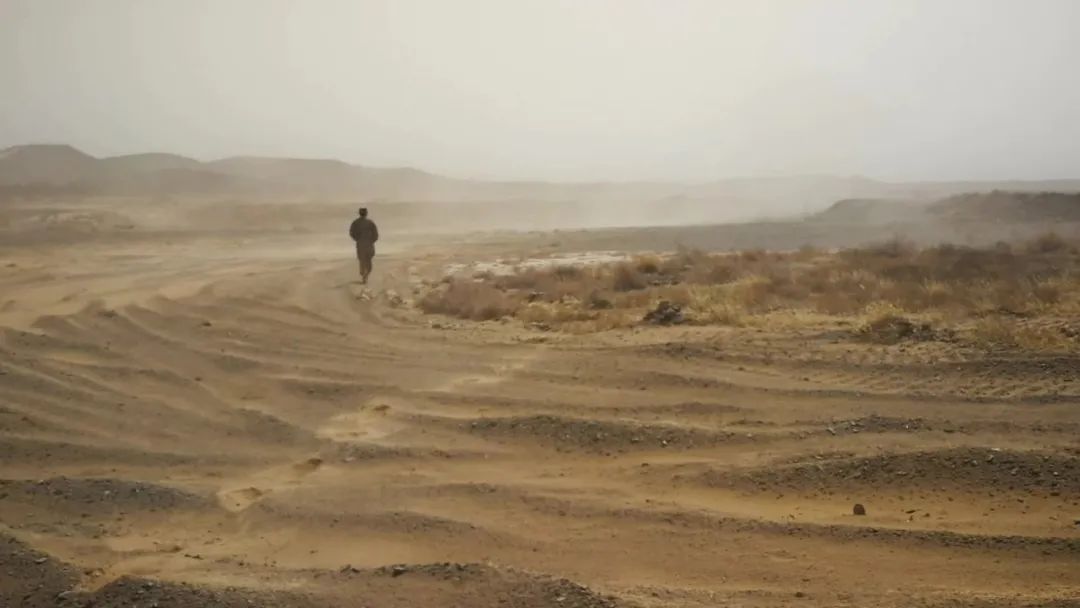 青铜峡中国军人,青铜峡黄河大峡谷军人免费吗