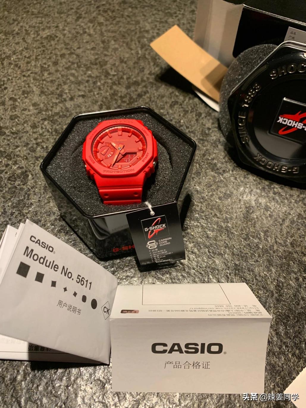 卡西欧皇家橡树纯黑款,卡西欧皇家橡树红色