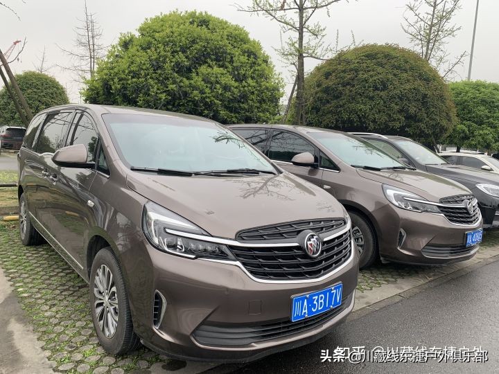 租车租大通g10还是别克gl8好,成都别克gl8商务车出租