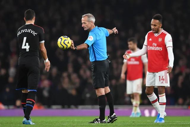 100道足球知识问答题,足球知识科普十条足球题目