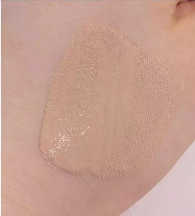 秋冬季超遮瑕不卡粉气垫推荐,滋润又遮瑕的气垫