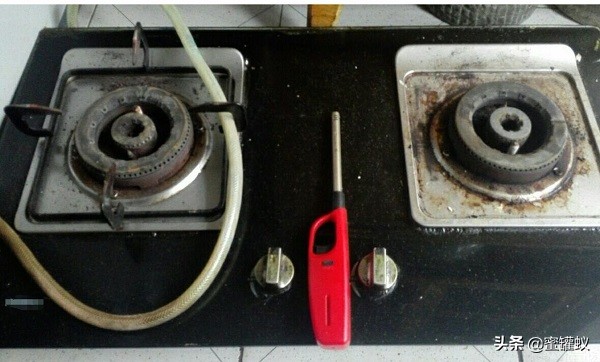 燃气灶换电池打不着火是什么原因,迅达燃气灶打不着火如何维修视频