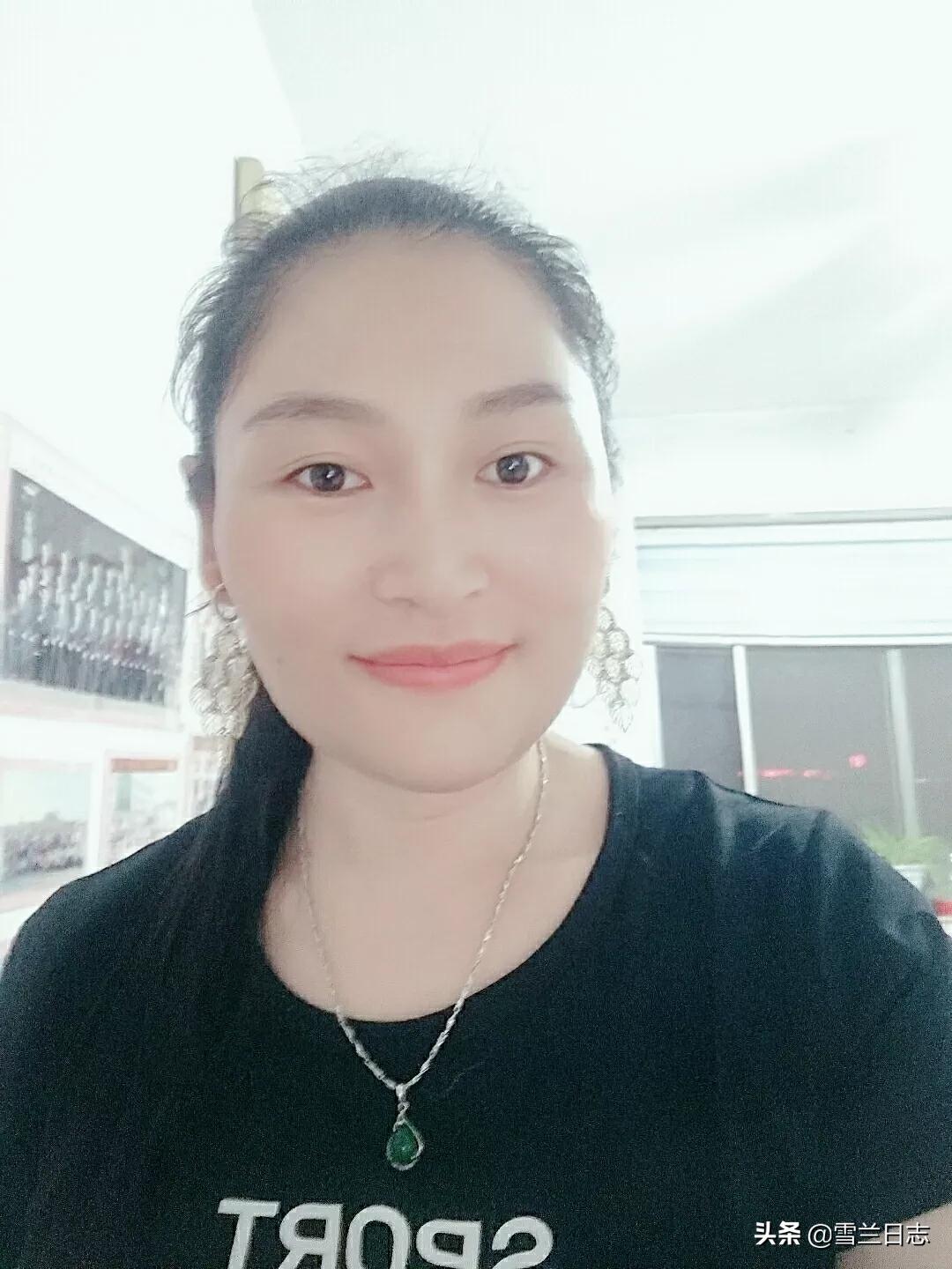 12个耳洞的真实感受,一次穿一排耳洞过程