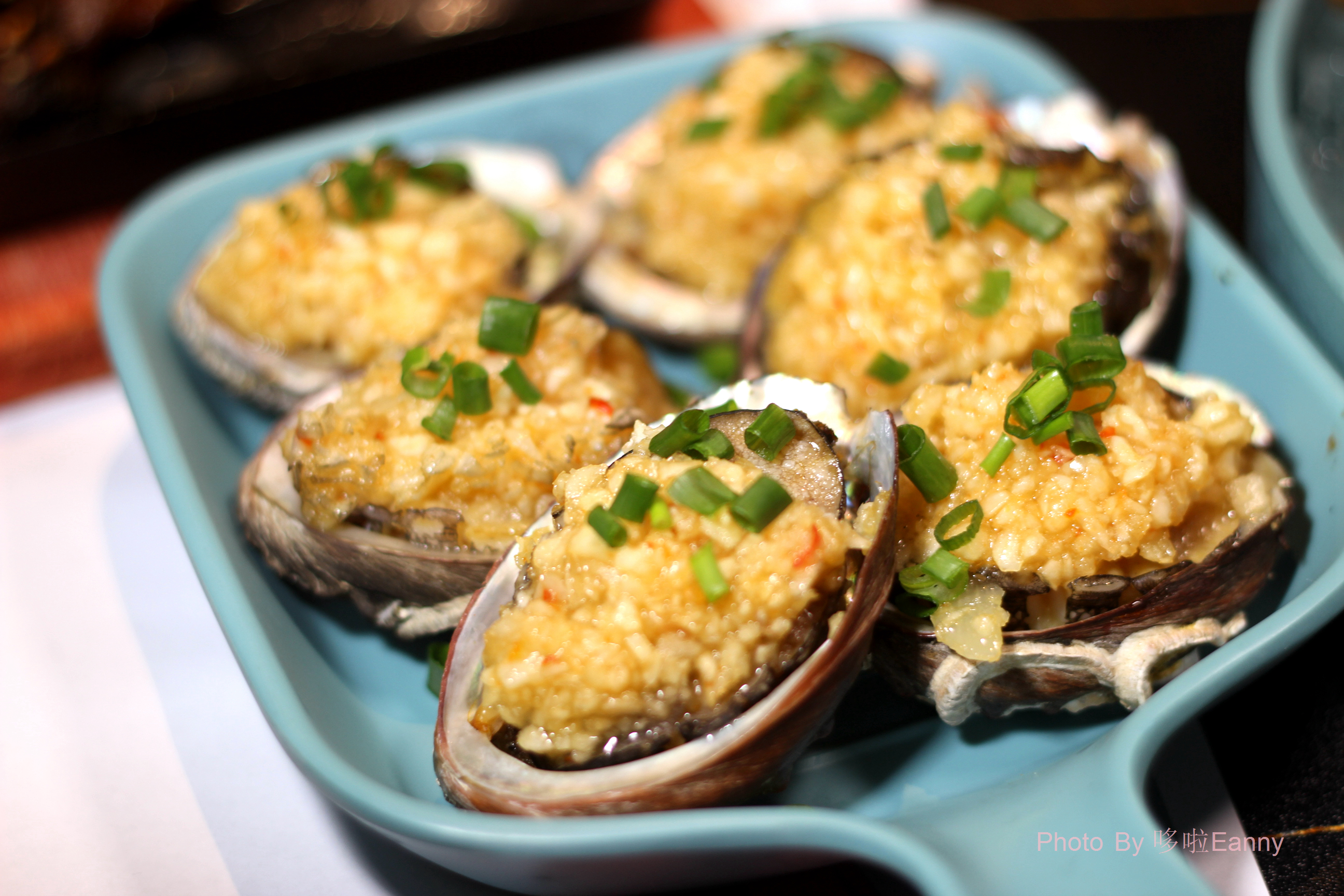 80年代风格的网红烧烤店,市井怀旧风烧烤店