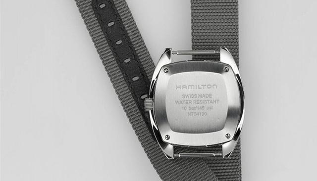 致敬古典美——8000元的1943与6000元的飞行先锋能否让你买单？