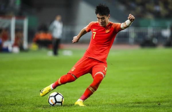 桀骜青少年足球,28岁的c罗为国家队打入几球