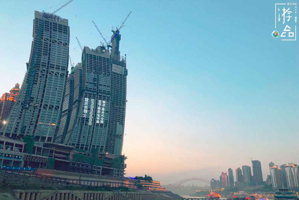 重庆两江游观光船攻略,重庆两江游轮游需要带身份证吗