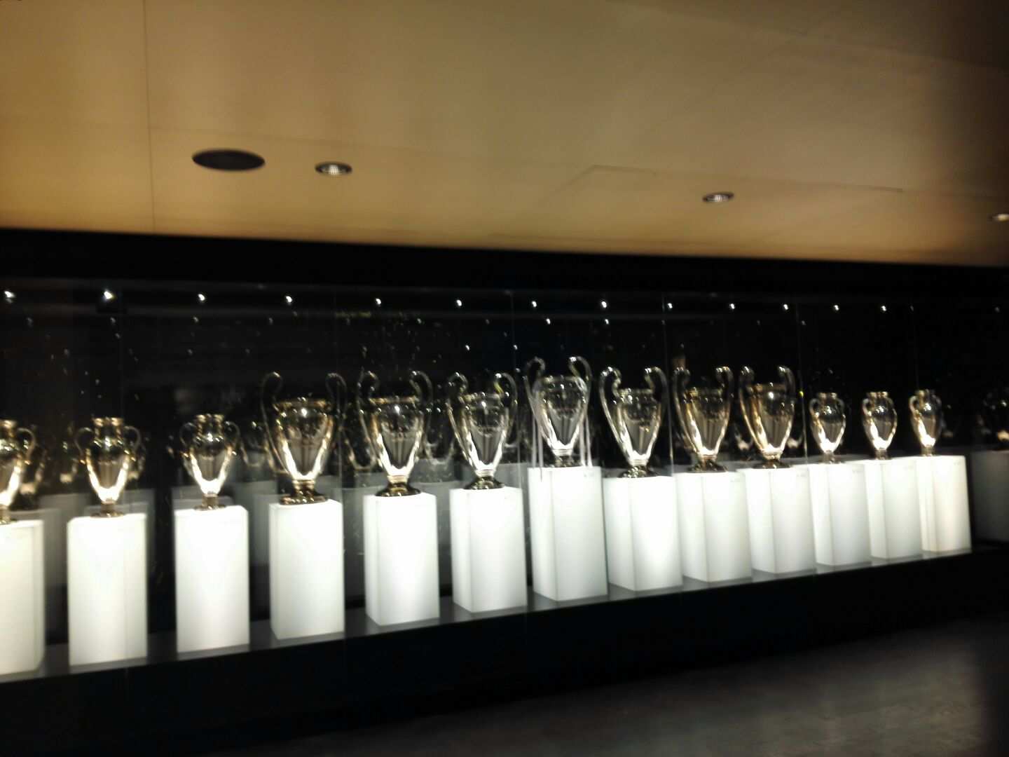 皇家马德里足球俱乐部参观,最经典的皇家马德里