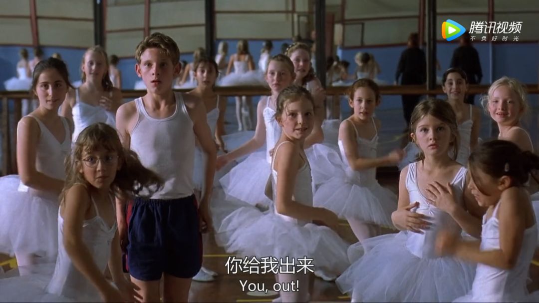 乔治小王子被嘲笑,英国乔治小王子芭蕾舞