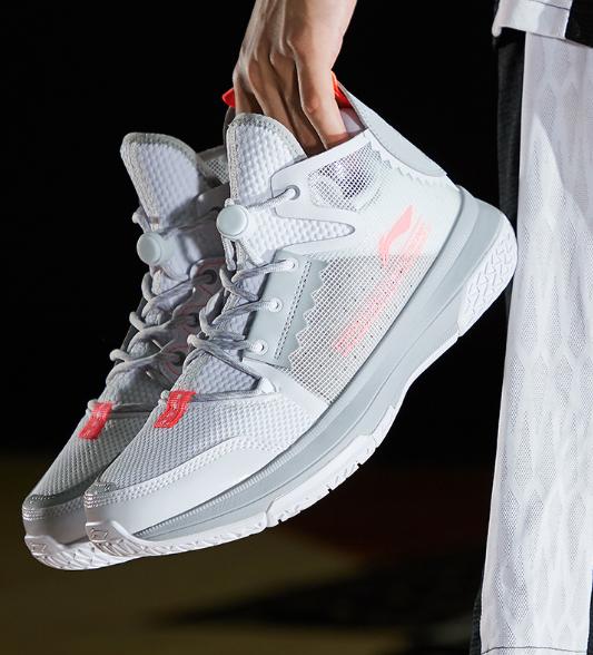 李宁反伍活动武汉,李宁2018的韦德之道