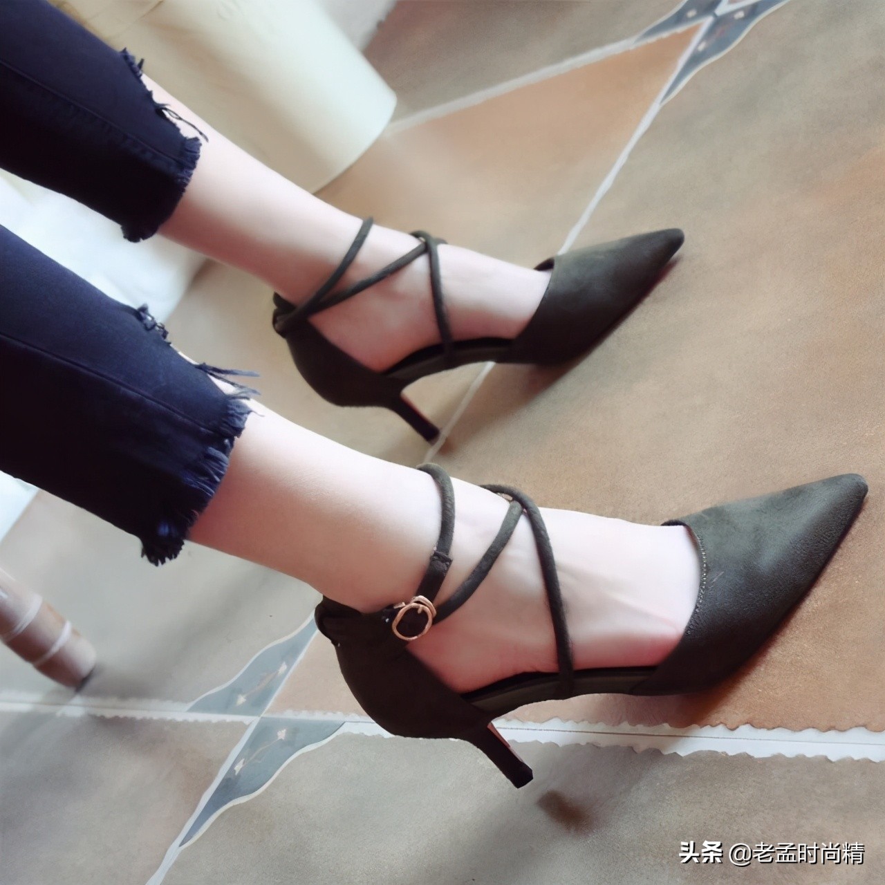 今年时尚的高跟鞋品牌叫什么,时尚气质宴会高跟鞋