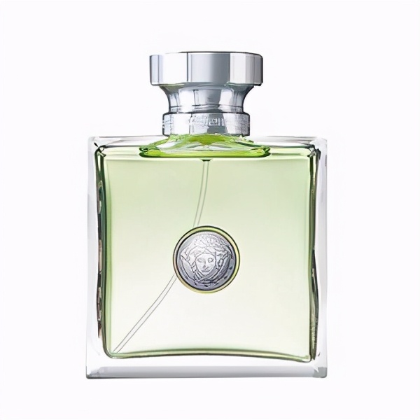 versace范思哲2023春夏成衣秀场,范思哲versace奢侈品