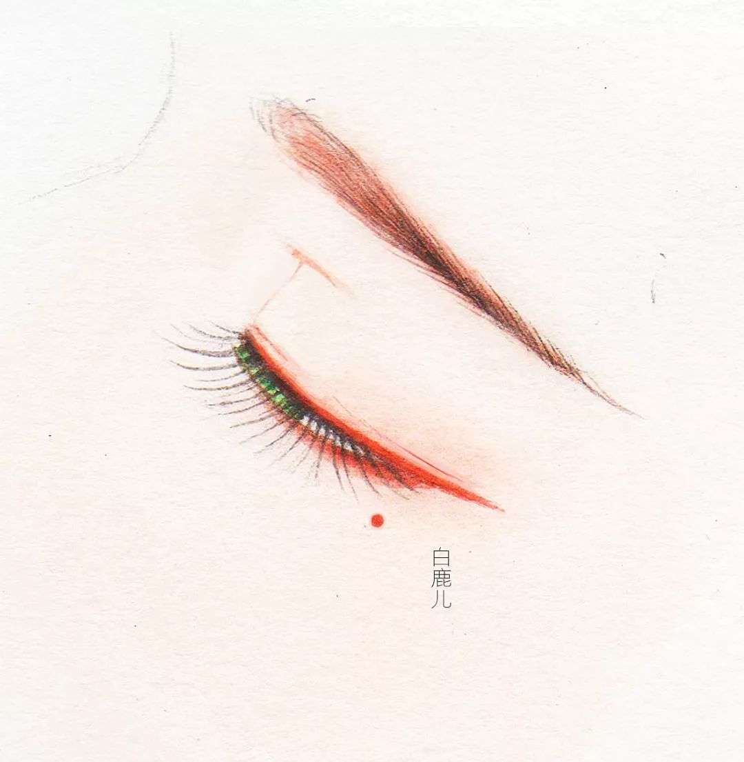 玉手青丝美女图片,一袭白衣清冷出尘的古风美人