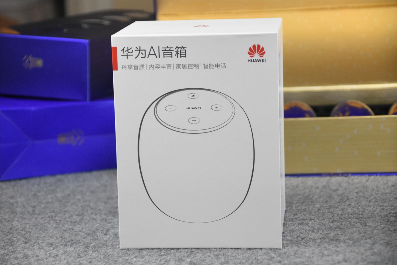 华为ai音箱和小米小爱art哪个好,华为小度小米小爱智能音箱