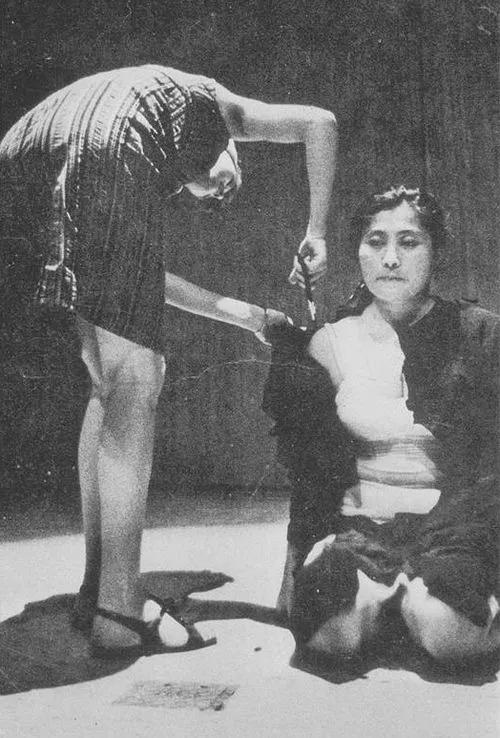 艺术家之间的爱情,艺术家疯狂的爱情