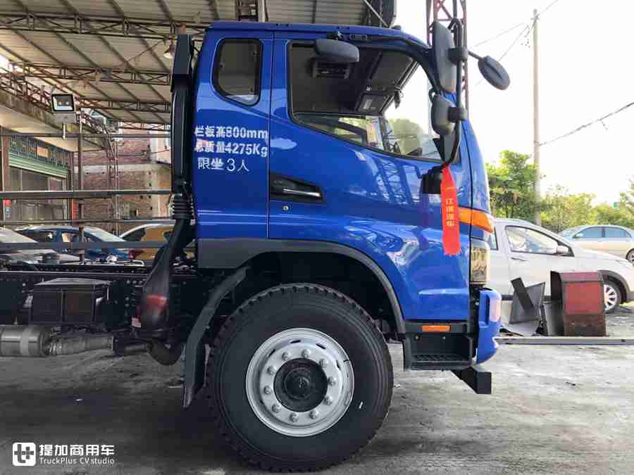 骏铃v6轻卡车重载版,江淮骏铃v6排半轻卡底盘