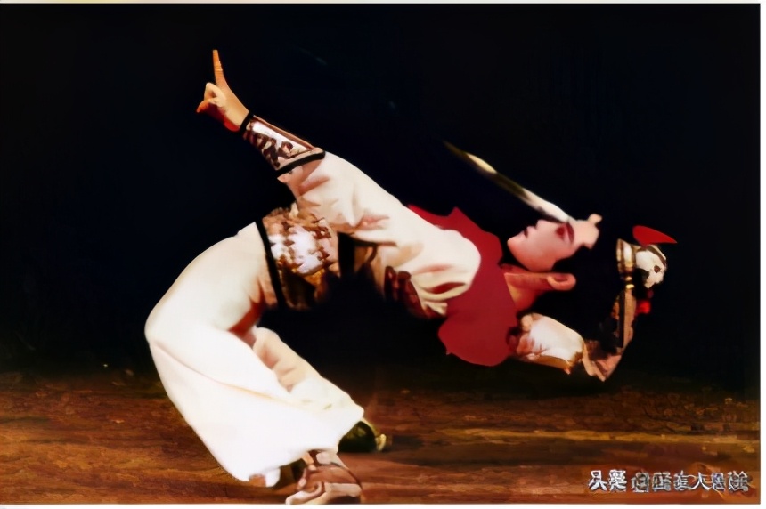 中国古典舞剑舞的文化背景与审美特征|国家大剧院经典艺术讲堂线上课堂