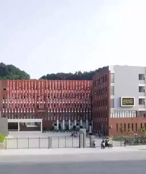 福州鼓楼为什么这么出名,福州鼓楼区分析