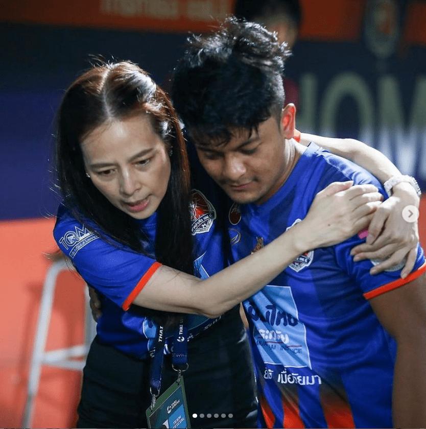 华裔美女神似西拉米，泰王几次示好碰一鼻子灰，富婆老公比玛哈帅