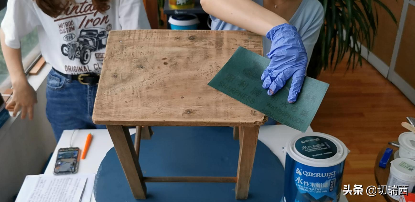 老式旧木门翻新刷漆视频,老式旧橱柜怎么翻新