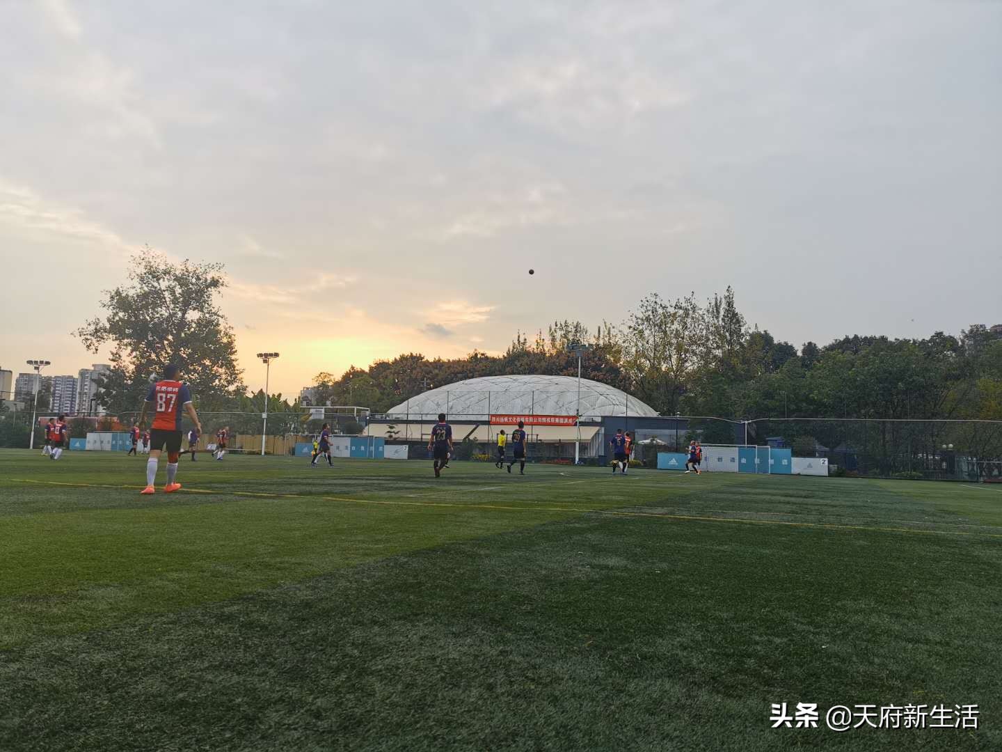 成都三巡业余足球队,成都足球组队