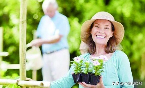 绝经女性怎样延缓衰老,已经绝经的女性怎么延缓衰老