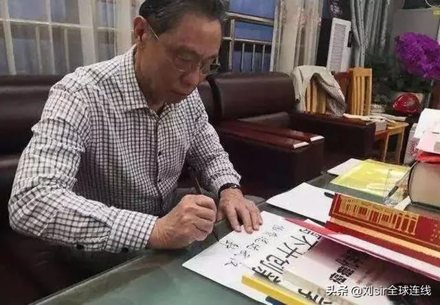 京东市值创新高再超拼多多,京东市值和拼多多市值相比