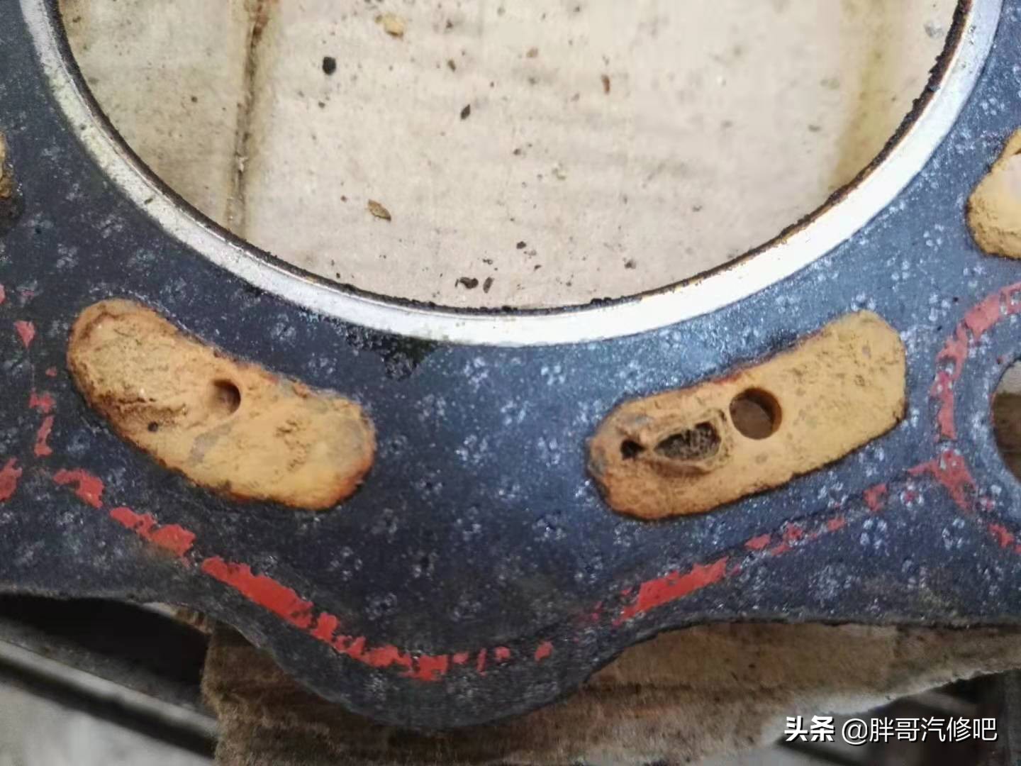 老富康缸盖漏油,老款富康水温高风扇不转