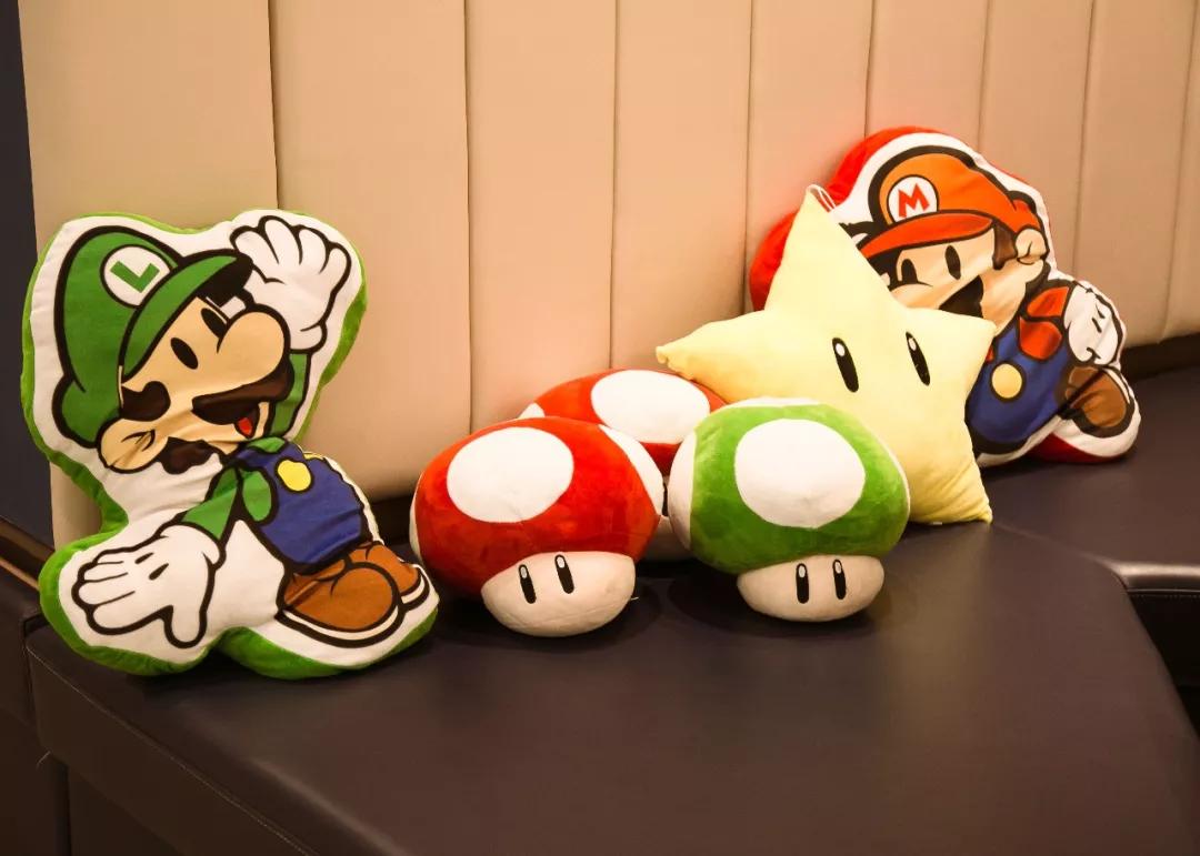 在“卡通乐园”吃“瘦瘦鱼”，一份大过脸盆，居然不到50元