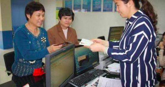 公司不给员工交五险一金可以告吗,公司三个月后才缴纳五险怎么维权