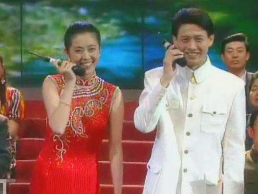 董卿的历程,央视一姐董卿现在怎么样了