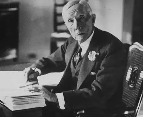 中国七成脱发人群为30岁以下,为什么年轻时不脱发到了30岁脱发